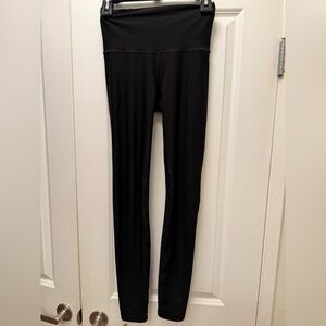 Lululemon leggings with builtin compression